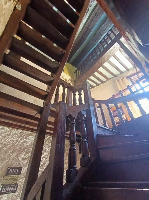 Le Cloitre Apartment Dole Bagian luar foto