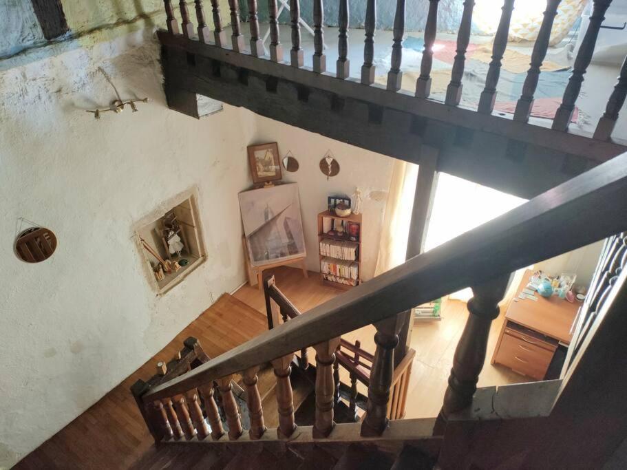 Le Cloitre Apartment Dole Bagian luar foto