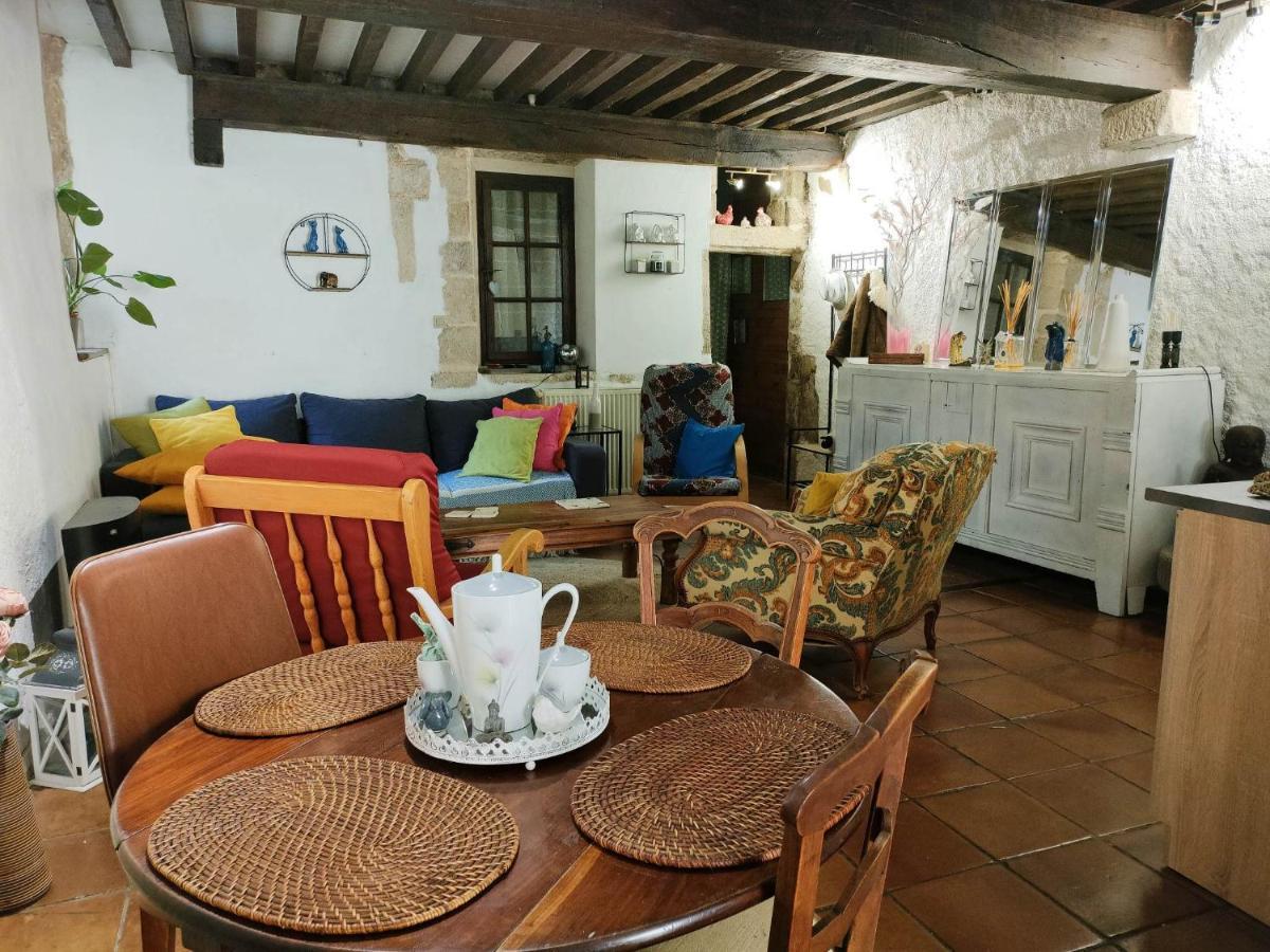 Le Cloitre Apartment Dole Bagian luar foto